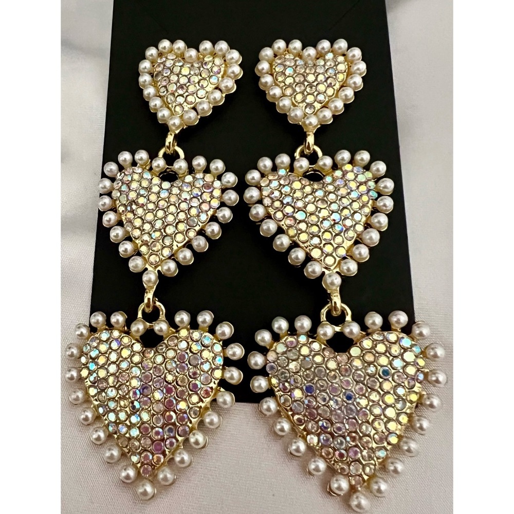 LAST 1! Heart Shape Drop Rhinestone Faux Pearl w/Shimmering CZ Stones Earrings - Picture 3 of 8